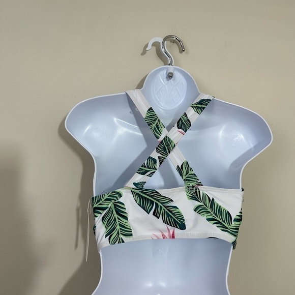 Holipick sz sm swim top in a tropical fabric New with tag beautiful top - Picture 6 of 11